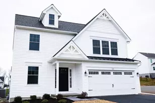 310 Wickmere St, Oxford, PA 19363 - Photo 2