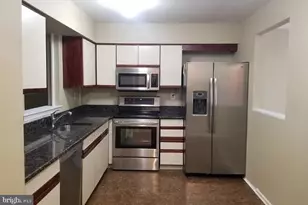 132 Neyland Ct, Exton, PA 19341 - Photo 2