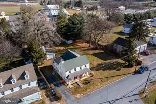 193 Cochran St, Cochranville, PA 19330 - Photo 4