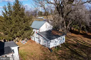 193 Cochran St, Cochranville, PA 19330 - Photo 12