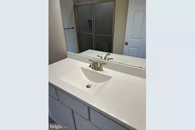 1033 W Bridge Street #203, Phoenixville, PA 19460 - Photo 2