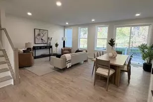 36 Grayson Ln, Downingtown, PA 19335 - Photo 6