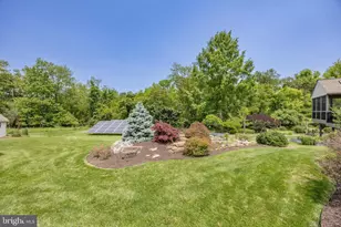 315 Martingale Cir, Coatesville, PA 19320 - Photo 56