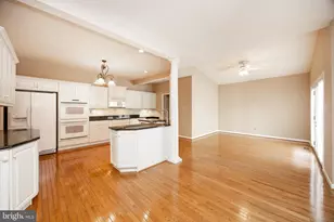 427 Vineyard Ln, Downingtown, PA 19335 - Photo 4