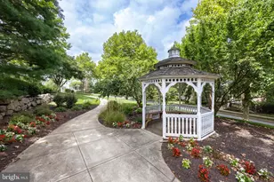 427 Vineyard Ln, Downingtown, PA 19335 - Photo 38