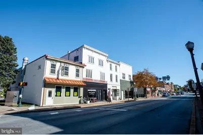 105 E Lancaster Avenue, Downingtown, PA 19335 - Photo 8