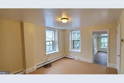 128 New Street #2ND FLOOR, Spring City, PA 19475 - Photo 2