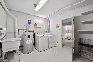 194 Summit House, West Chester, PA 19382 - Photo 34