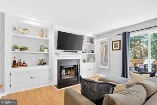 9 W Jonathan Ct, Kennett Square, PA 19348 - Photo 2