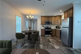 46 Mockingbird Ln, Phoenixville, PA 19460 - Photo 2