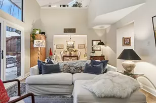 377 Lynetree Dr, West Chester, PA 19380 - Photo 6