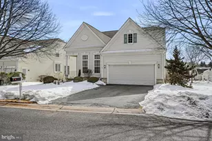 101 Violet Dr, Kennett Square, PA 19348 - Photo 2