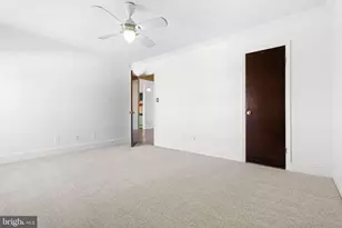 318 Old Forge Crossing, Devon, PA 19333 - Photo 10