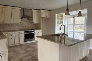 58 Laurel Cir, Malvern, PA 19355 - Photo 6