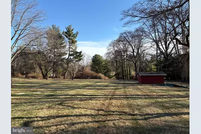 58 Laurel Circle, Malvern, PA 19355 - Photo 2