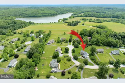 108 Mallard Drive, Coatesville, PA 19320 - Photo 2