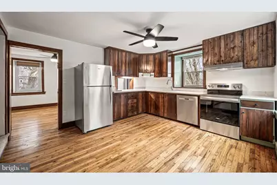 18 N Brandywine Avenue, Coatesville, PA 19320 - Photo 8