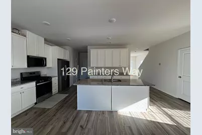 129 Painters Way, Pottstown, PA 19465 - Photo 2
