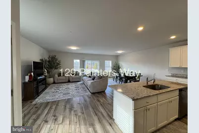 129 Painters Way, Pottstown, PA 19465 - Photo 4