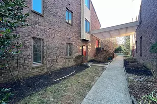 1701 Mountainview Dr, Chesterbrook, PA 19087 - Photo 2