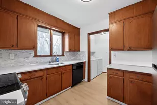 54 Hannum Dr, Coatesville, PA 19320 - Photo 14
