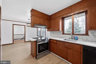 54 Hannum Dr, Coatesville, PA 19320 - Photo 12