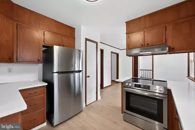 54 Hannum Drive, Coatesville, PA 19320 - Photo 2