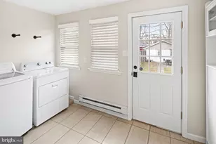 232 Buchanan St, Phoenixville, PA 19460 - Photo 8