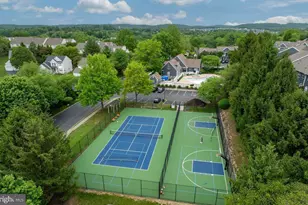 109 Lakeside Dr, Downingtown, PA 19335 - Photo 4