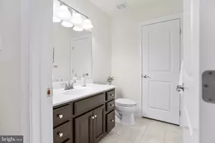 603 Stonecliffe Rd, Malvern, PA 19355 - Photo 4