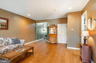 312 N Caldwell Cir, Downingtown, PA 19335 - Photo 6