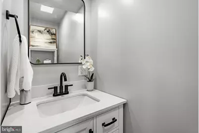 354 E Lancaster Avenue, Downingtown, PA 19335 - Photo 14