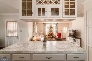 793 E Schuylkill Rd, Pottstown, PA 19465 - Photo 8