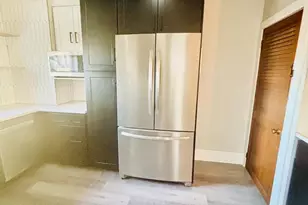 243 Hall St, Phoenixville, PA 19460 - Photo 18