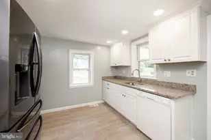 4 Buttonwood Ave, Malvern, PA 19355 - Photo 12