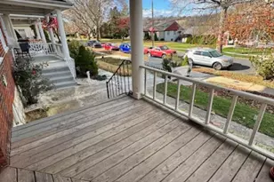 1136 Stirling St, Coatesville, PA 19320 - Photo 4