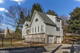 302 Manor Dr, Kennett Square, PA 19348 - Photo 4