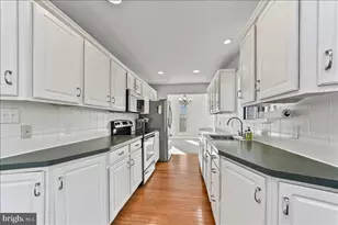 302 Manor Dr, Kennett Square, PA 19348 - Photo 12