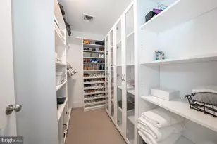 19 Village Square, Paoli, PA 19301 - Photo 18