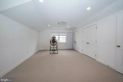 19 Village Square, Paoli, PA 19301 - Photo 22