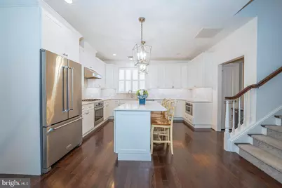 19 Village Square, Paoli, PA 19301 - Photo 8