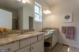 121 Locks Farm Ln, Downingtown, PA 19335 - Photo 10