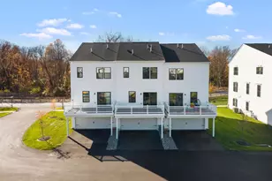 316 Longs Peak Wy, Exton, PA 19341 - Photo 4