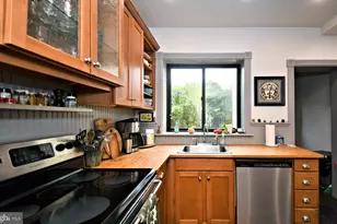 365 2nd Ave, Phoenixville, PA 19460 - Photo 20