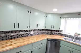 2281 Horseshoe Pike, Honey Brook, PA 19344 - Photo 28