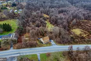 2281 Horseshoe Pike, Honey Brook, PA 19344 - Photo 10