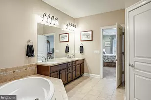 300 S Caldwell Cir, Downingtown, PA 19335 - Photo 28