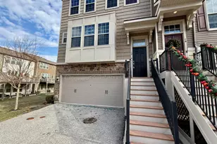 12 Maxwell Ln, Malvern, PA 19355 - Photo 6