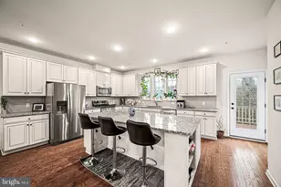 12 Maxwell Ln, Malvern, PA 19355 - Photo 4