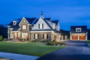 1339 Carolannes Way, West Chester, PA 19382 - Photo 2